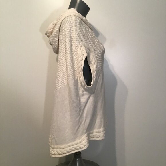 Devoted Hooded Knit Short Sleeve V-Neck Sweater  Size M - Picture 3 of 9